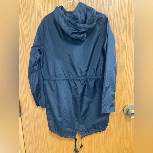 Men’s black, American Apparel, XXS nylon fishtail jacket. - Picture 2 of 3